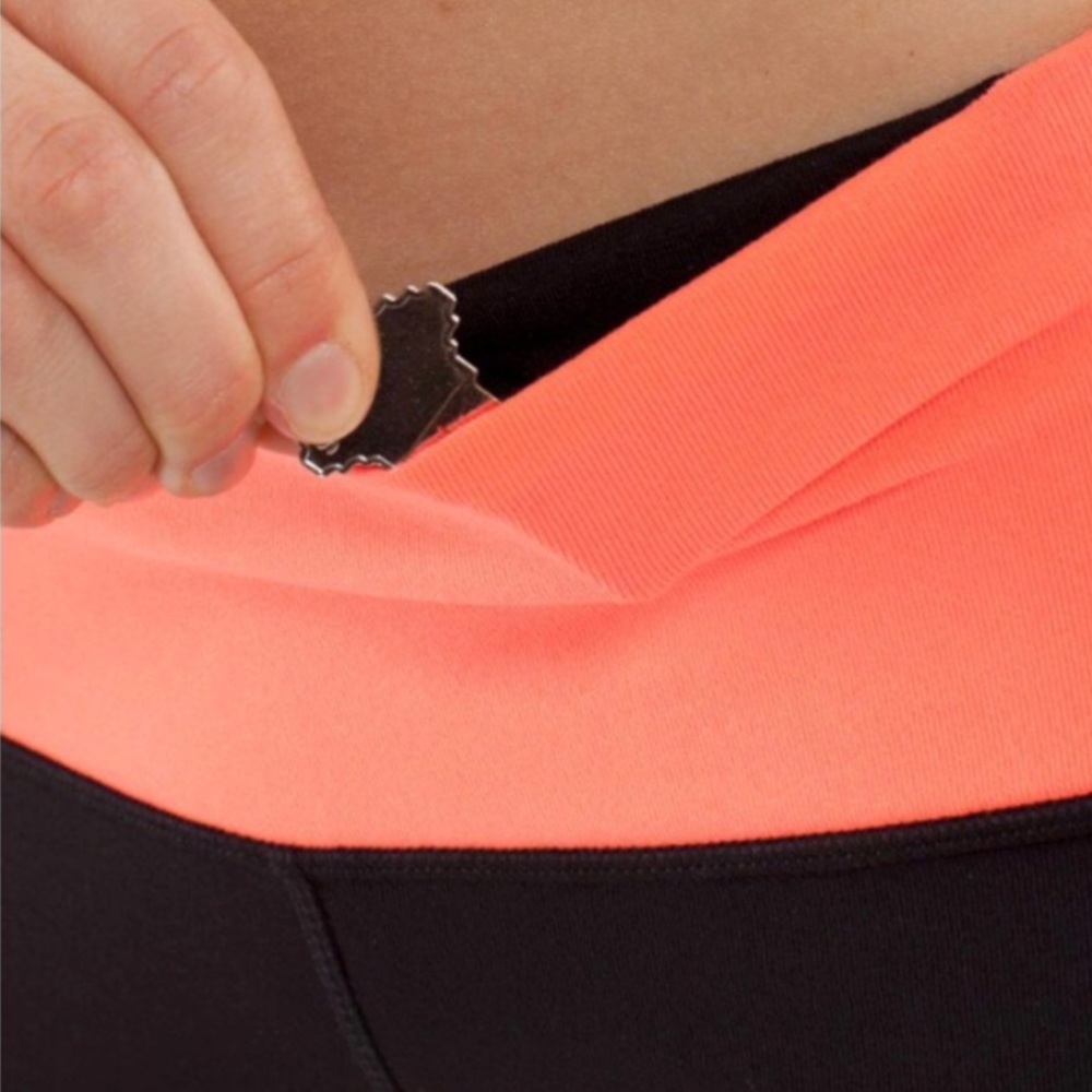 Reversible LuLu Lemon Boogie Shorts - Picture 3 of 7
